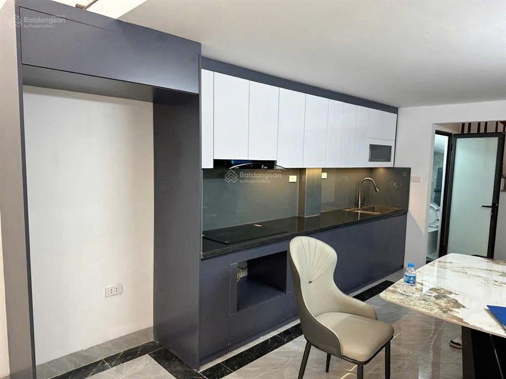 Hơn 7 tỷ sở hữu ngay căn nhà 5 tầng dt 32m, trung tâm thanh xuân, full nội thất, nhà mới, ở ngay