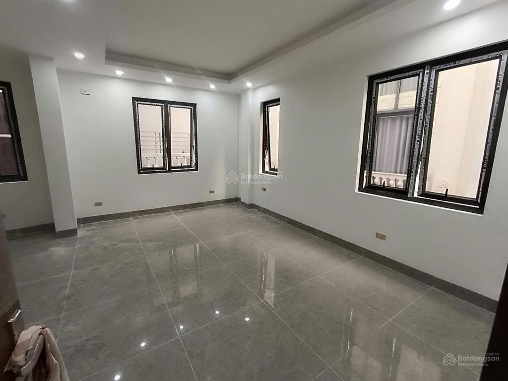 Sở hữu ngay căn góc tại tt thanh xuân  ô tô vào nhà  dt 39m2, 7 tầng thang máy  nhỉnh 15 tỷ.