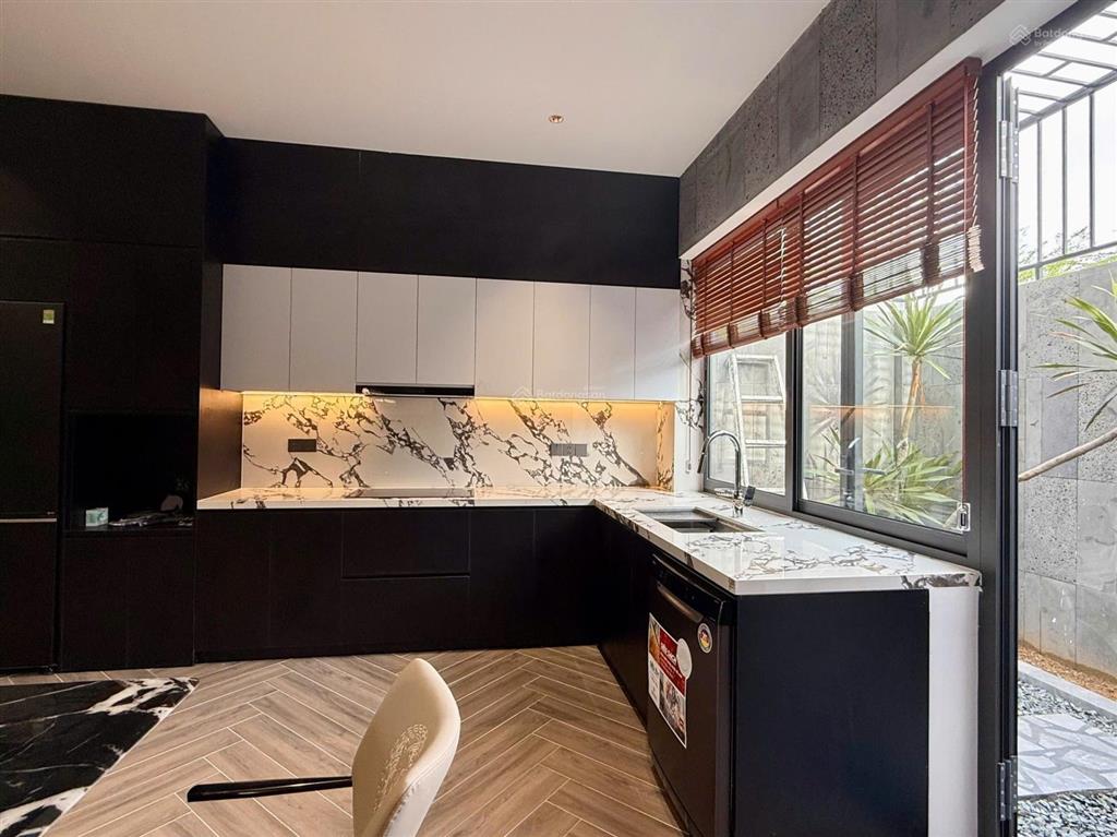 Cho thuê nhà nguyên căn full nội thất mỹ gia gói 8