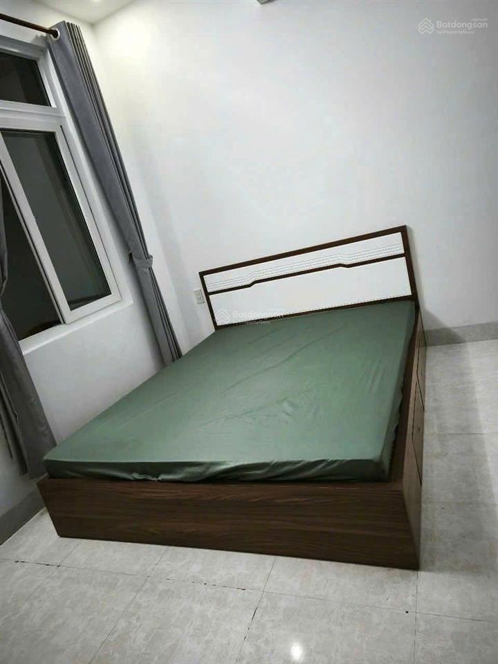 Cho thuê nhà 3 tầng khu hòn rớ 1, gần cầu bình tân nha trang