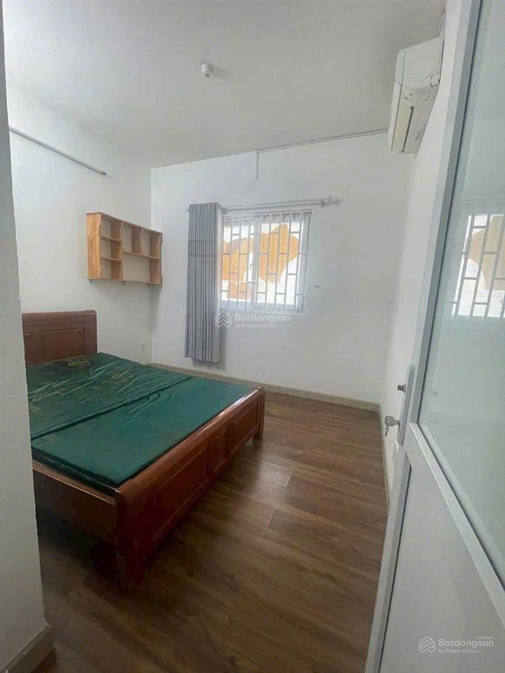 Bt cho thuê căn hộ 2 phòng ngủ chung cư bình phú 2, đường nguyễn chích, vĩnh hòa, nha trang