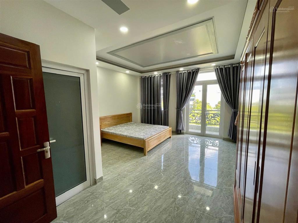 Bđs cho thuê nhà 3 tầng kđt hà quang 2  nam nha trang
