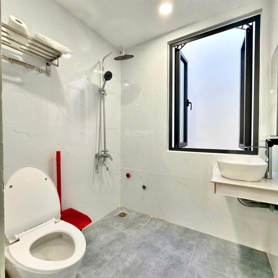 Cho thuê penthouse 1 phòng ngủ riêng phía bắc nha trang