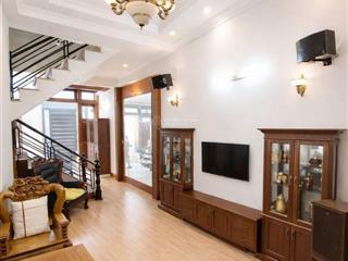 Nhà phố hiện đại 4 tầng mới đẹp dọn vào ở ngay