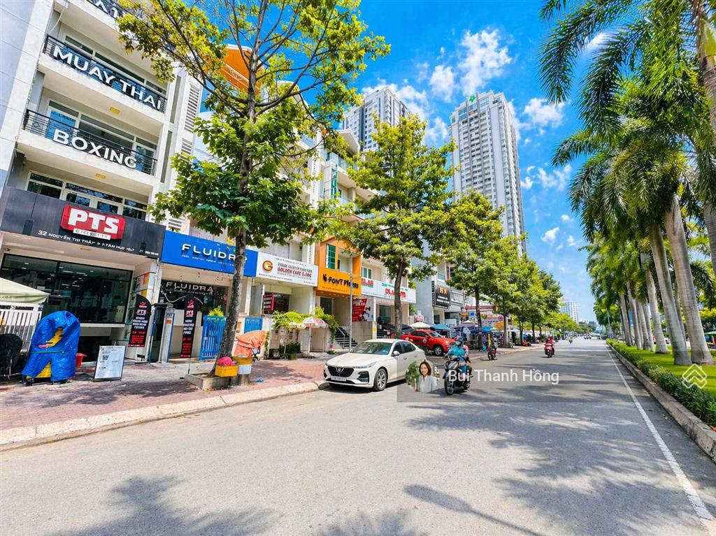Bán nhà mặt tiền 2 làn đường xe, ngang 7m, 8 tỷ, nở hậu, phú thuận q7