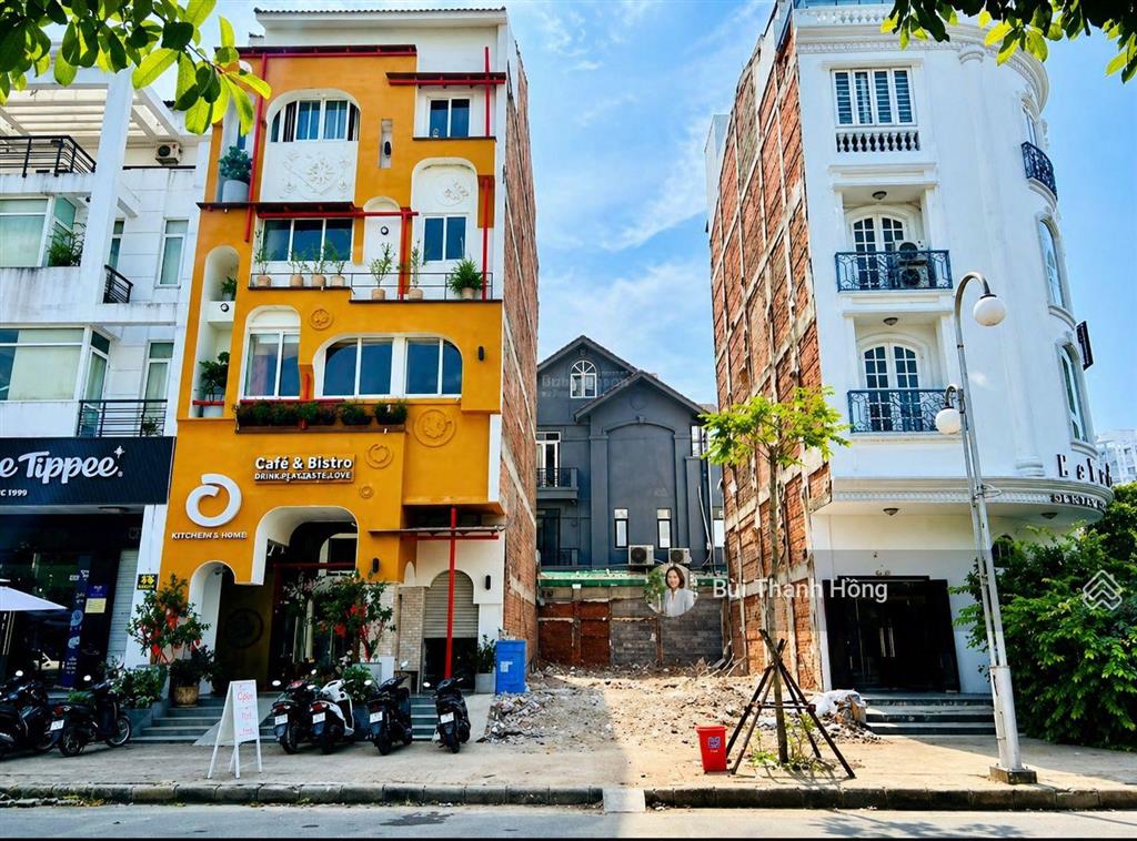 Bán đất phú mỹ hưng, hà huy tập, quận 7, 7x18,64 tỷ
