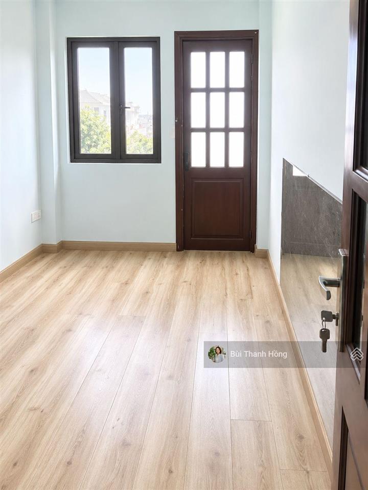Bán nhà mtkd, hẻm 12m, chỉ 5.5 tỷ, 45m2, 4tầng, 4pn, huỳnhtấnphát, q7