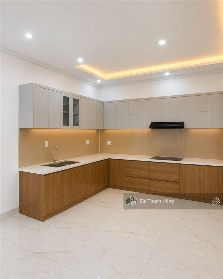 Bán nhà ngang 7.5 x 15, 3 tầng, 6pn, giá 16.8 tỷ, nguyễn thị thập, q.7
