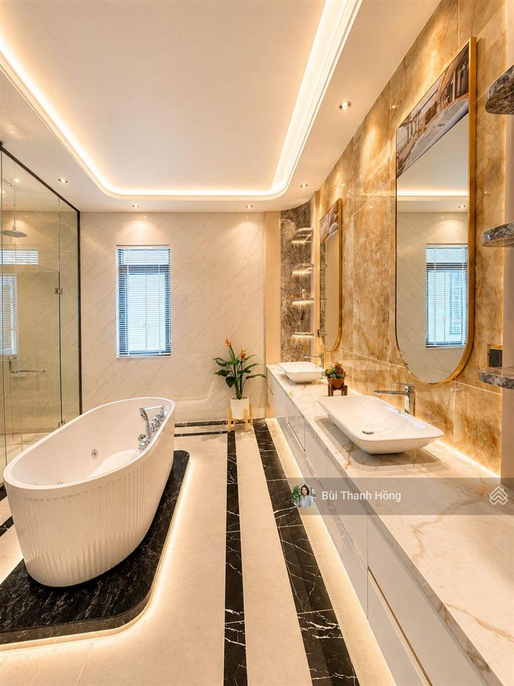 Bán nhà khu dân cư phú mỹ, q7, 5x18, 4 tầng, thang máy, giá 19.8 tỷ