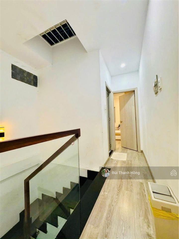 Bán nhà 80m2, 1 trệt 2 lầu sân thượng, 4pn, hẻm xe hơi đổ nhựa tới nhà, gần trường tiểu học, 5.5 tỷ