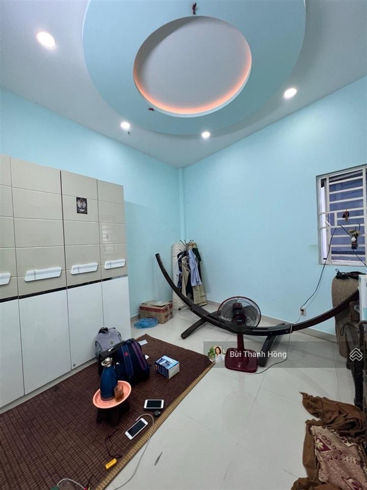 Nhà 3pn, 5x10m, có shr, sát lotte, hàng xóm him lam, cách q4 cây cầu, đường không ngập, 4.2 tỷ