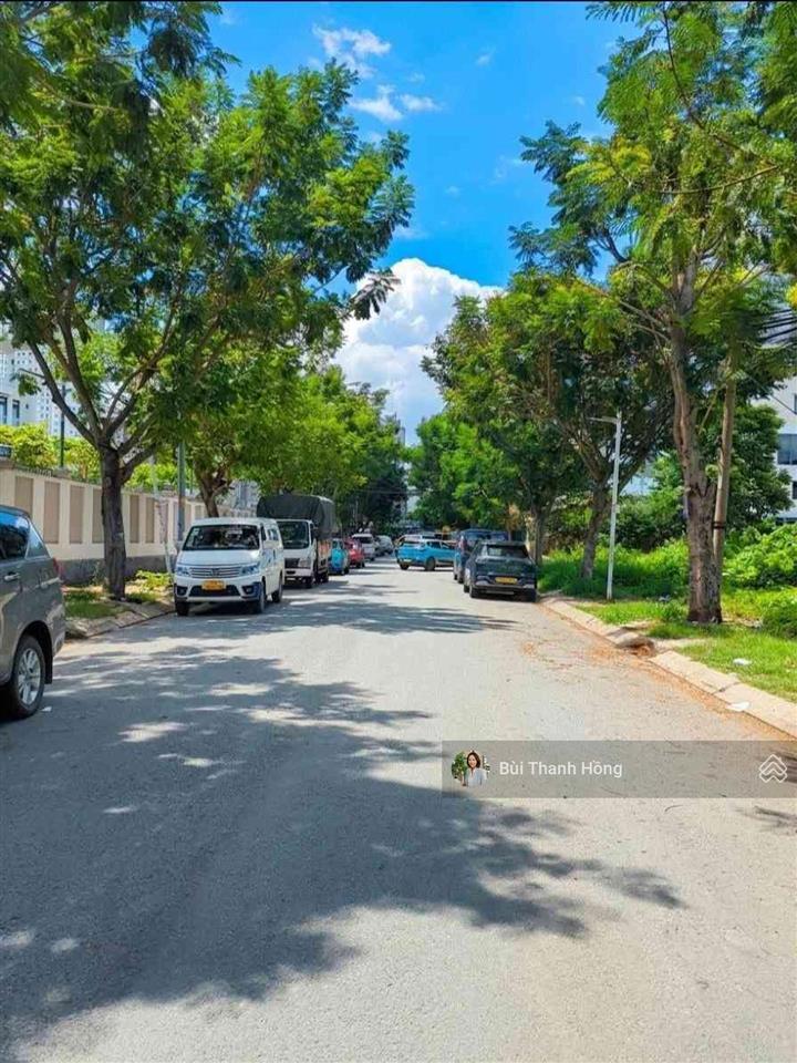 Đất 5x12m cạnh svđ bóng đá quận 7, hàng xóm phú mỹ hưng, khu đồng bộ, xd 6 tầng, nhỉnh 7 tỷ
