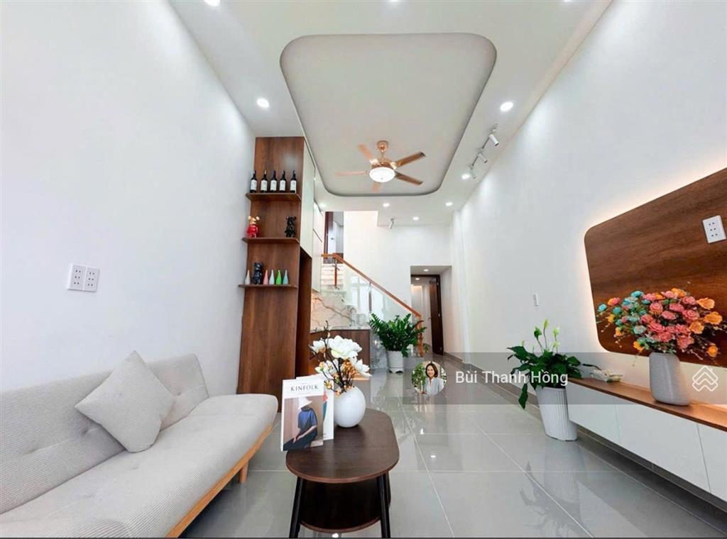 Nhà mới trang bị smarthome, nội thất xịn, 45m2 chỉ nhỉnh 4 tỷ tl, ko quy hoạch hay giải tỏa