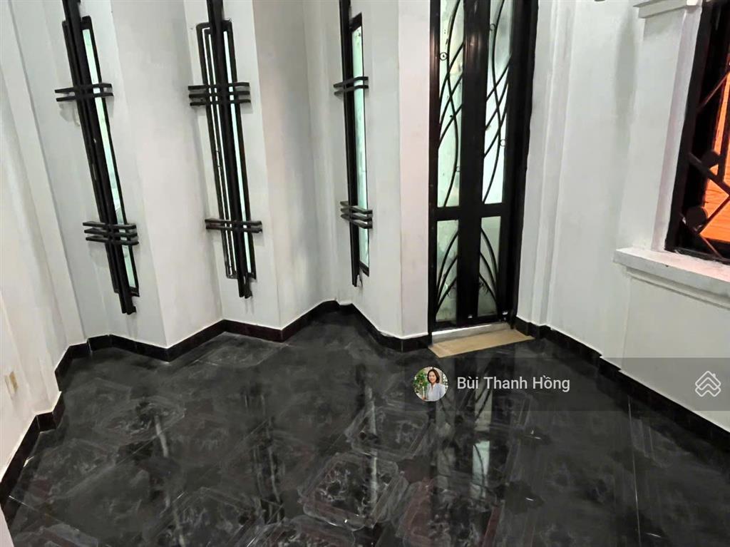 Cho thuê nhà nguyên căn đường lê văn lương quận 7 chỉ 5 tr/tháng