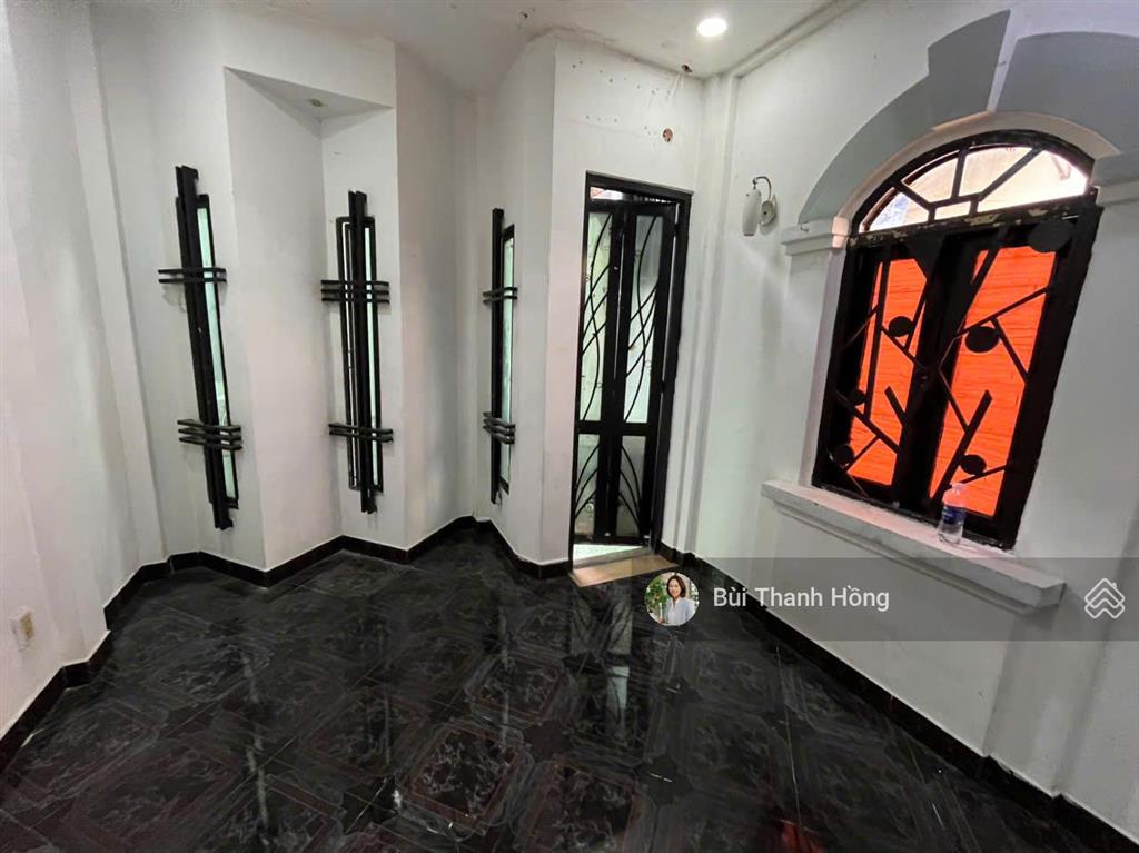 Cho thuê nhà nguyên căn đường lê văn lương quận 7 chỉ 5 tr/tháng