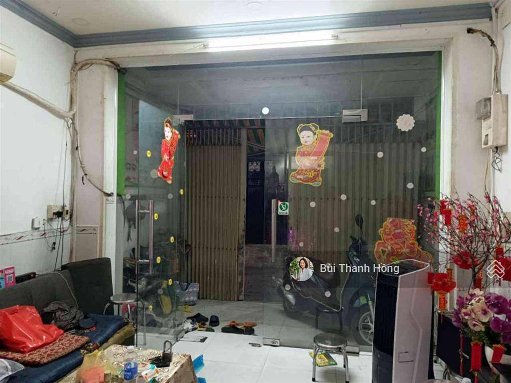 Nhà btct gần 50m2 3 tầng 4pn mt oto thông khu kiều đàm shr ko qh cọc trước 5 tỷ nh lo phần còn lại