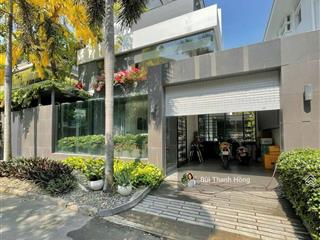 Cho thuê biệt thự sang trọng có hồ bơi riêng  mỹ tú  phú mỹ hưng