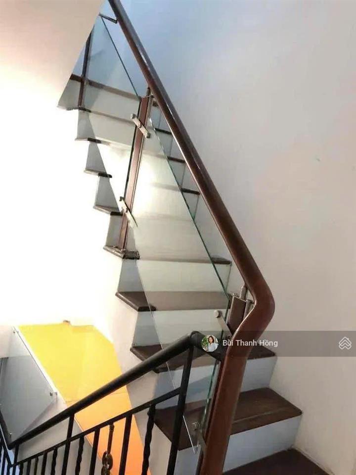 Cho thuê nhà mặt tiền tại đường số 1 gồm 4pn gần chợ tân mỹ vừa ở vừa kinh doanh chỉ 25tr/tháng
