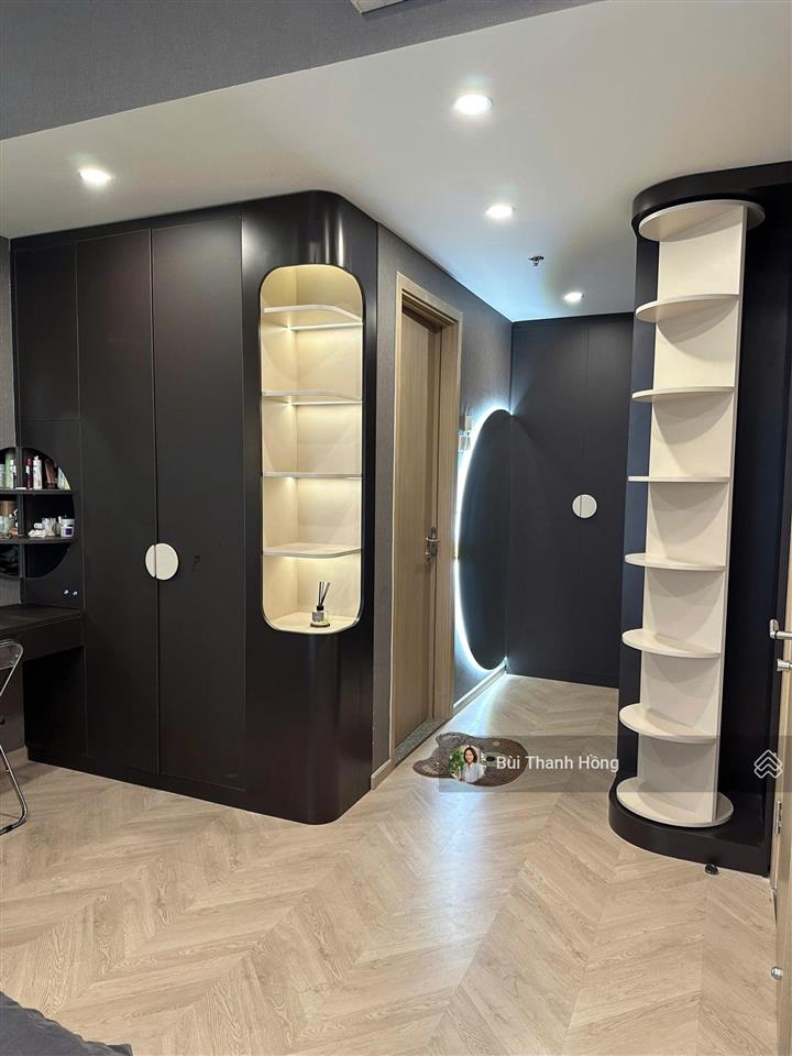 Chủ gửi bán nhanh vinhomes grand park, 3 pn, 2 wc. giá 6,3 tỷ