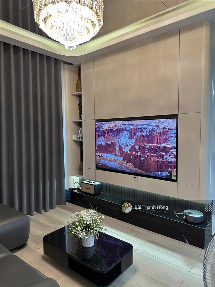 Chủ gửi bán nhanh vinhomes grand park, 3 pn, 2 wc. giá 6,3 tỷ