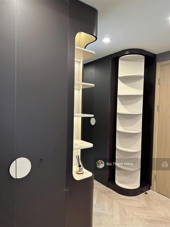 Chủ gửi bán nhanh vinhomes grand park, 3 pn, 2 wc. giá 6,3 tỷ