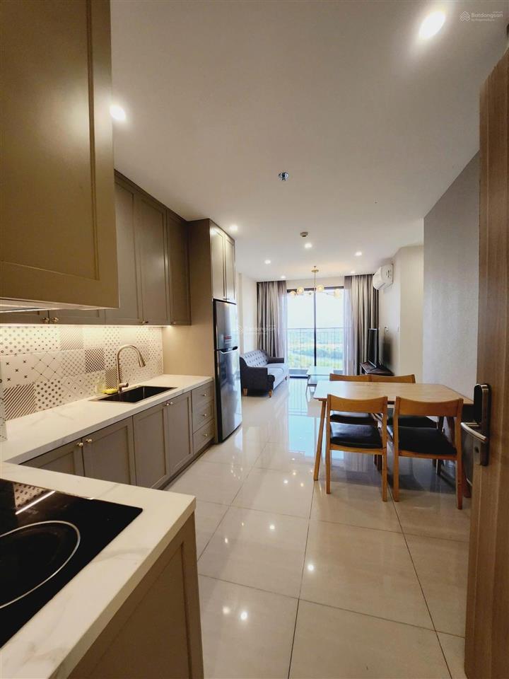 Bán căn hộ vinhomes grand park, 81m2, 3pn, chỉ 3,7 tỷ