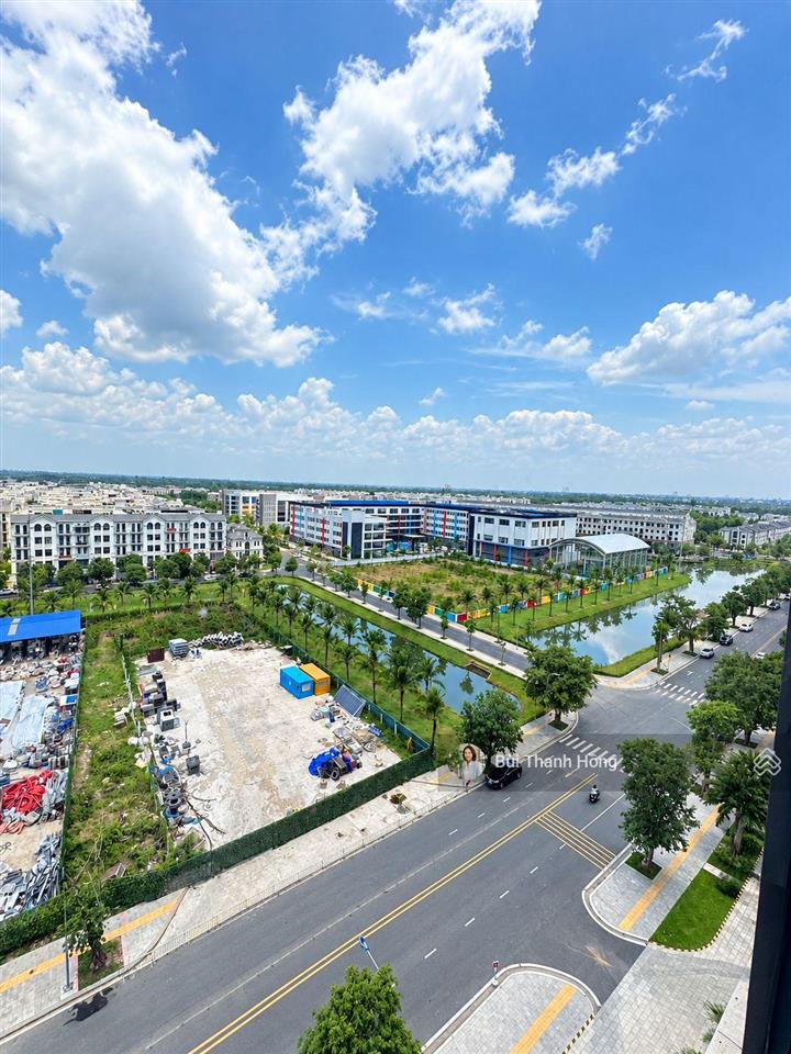 Bán căn 3pn lumière boulevard view biệt thự, giá 6.5 tỷ