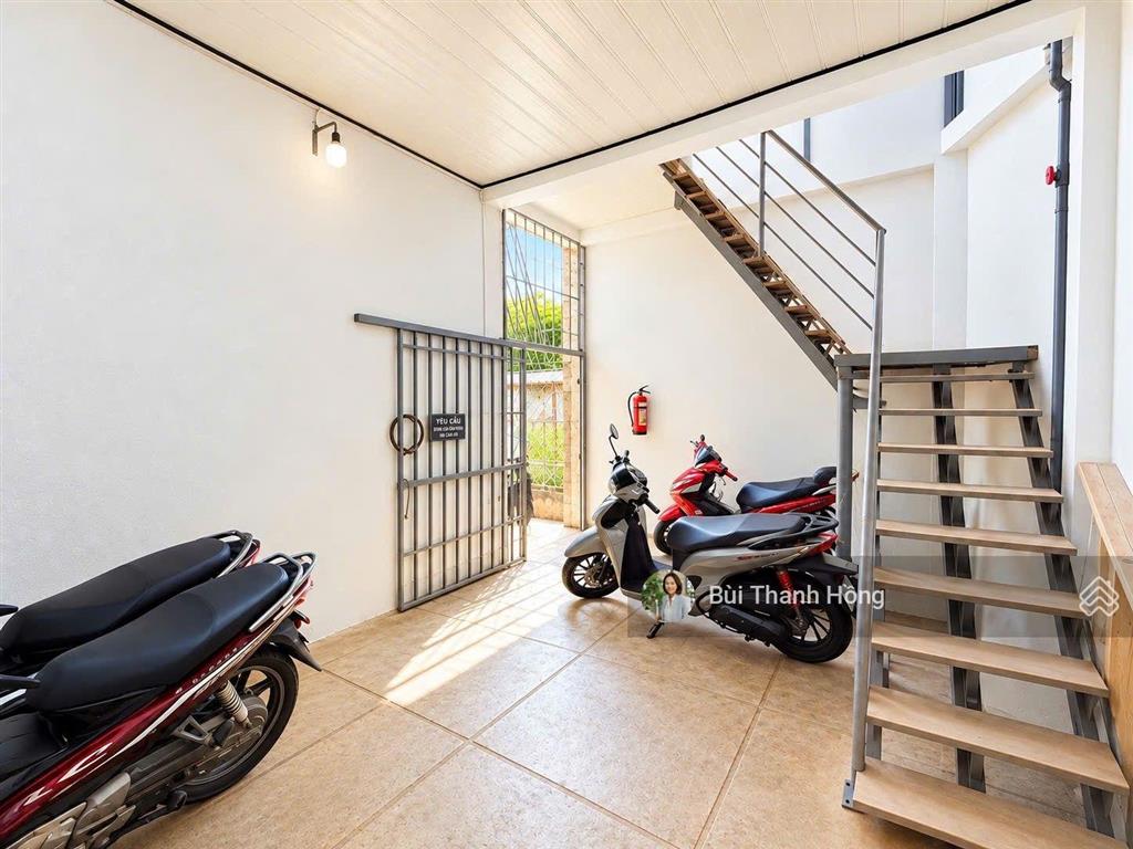 Bán nhà mt nguyễn văn linh, dòng tiền 15 phòng trọ, 171m2, giá 29 tỷ tl