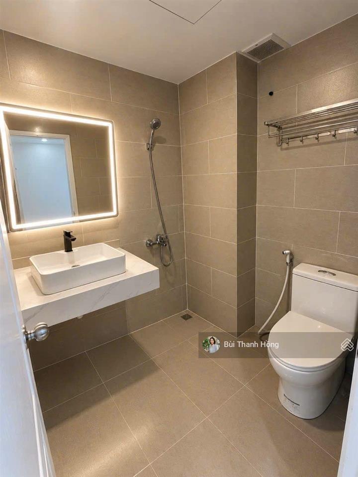 Bán căn hộ 2pn, 5,2 tỷ. saigon south cạnh phú mỹ hưng,
