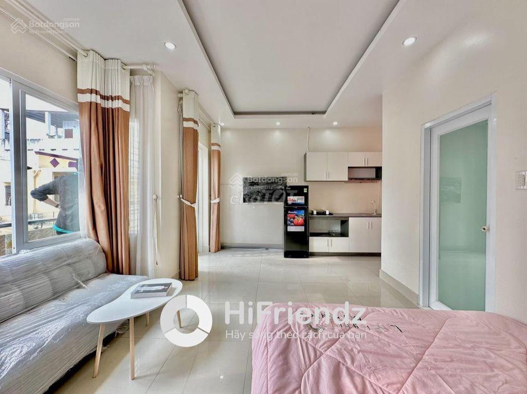 Studio ban công full nội thất gần etown cộng hòa  học viện hàng không
