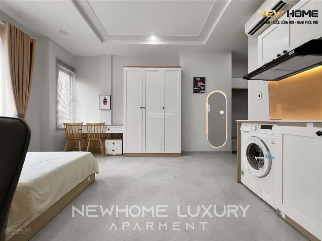 Studio thoáng mát ngay emart phan văn trị  đại học công nghiệp tphcm