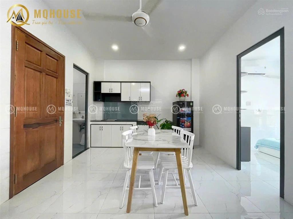 Căn hộ 2pn thoáng mát ngay công viên hoàng văn thụ  ngã tư bảy hiền