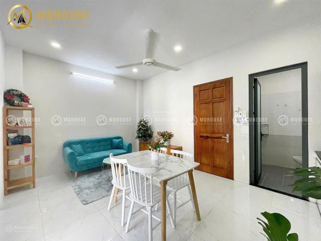 Căn hộ 2pn thoáng mát ngay công viên hoàng văn thụ  ngã tư bảy hiền