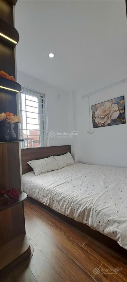 Bán chung cư phố nguyễn khánh toàn, cầu giấy giá 2.310 triệu, 52m, 2 ngủ, full nội thất  ở ngay