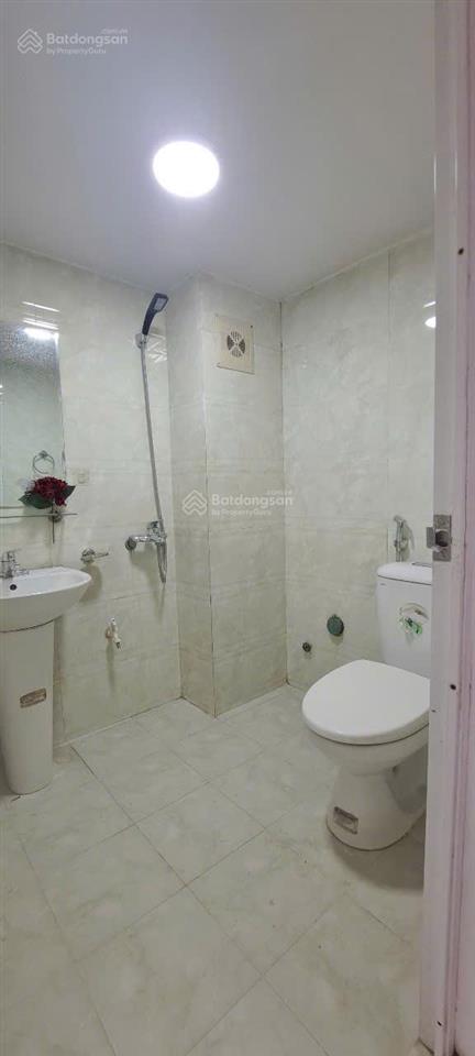 Bán chung cư phố nguyễn khánh toàn, cầu giấy giá 2.310 triệu, 52m, 2 ngủ, full nội thất  ở ngay