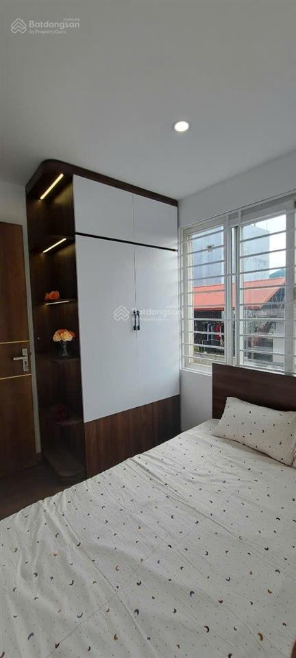 Bán chung cư phố nguyễn khánh toàn, cầu giấy giá 2.310 triệu, 52m, 2 ngủ, full nội thất  ở ngay