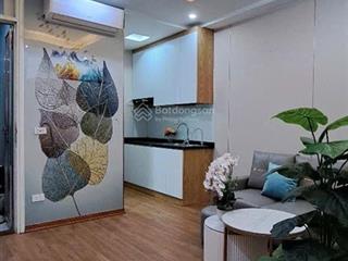 Bán chung cư 2 ngủ 52m2 phố quan nhâncự lộc. giá 2.390 triệu (có thương lượng)