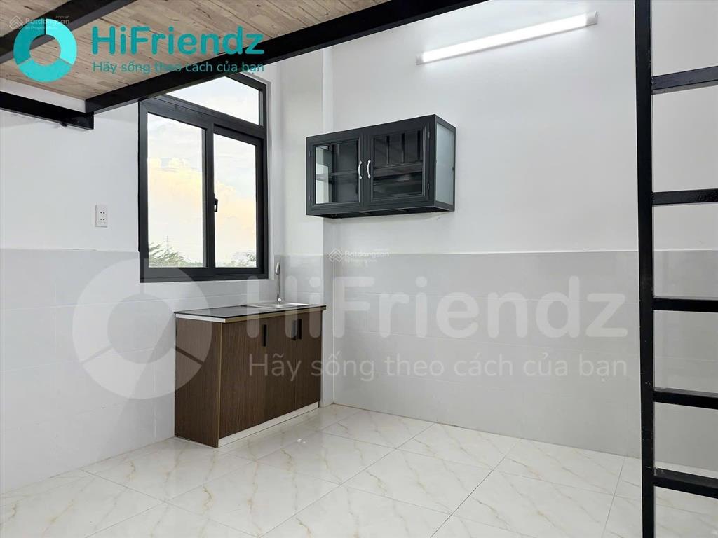 Cho thuê phòng gác cửa sổ trời gần đh nguyễn tất thành