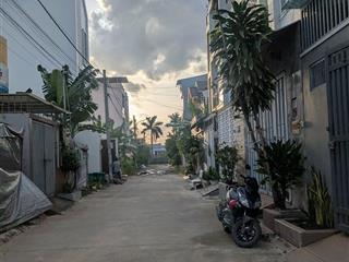 Bán đất sổ hồng xây dựng tự do ở hẻm xe hơi đường bưng ông thoàn