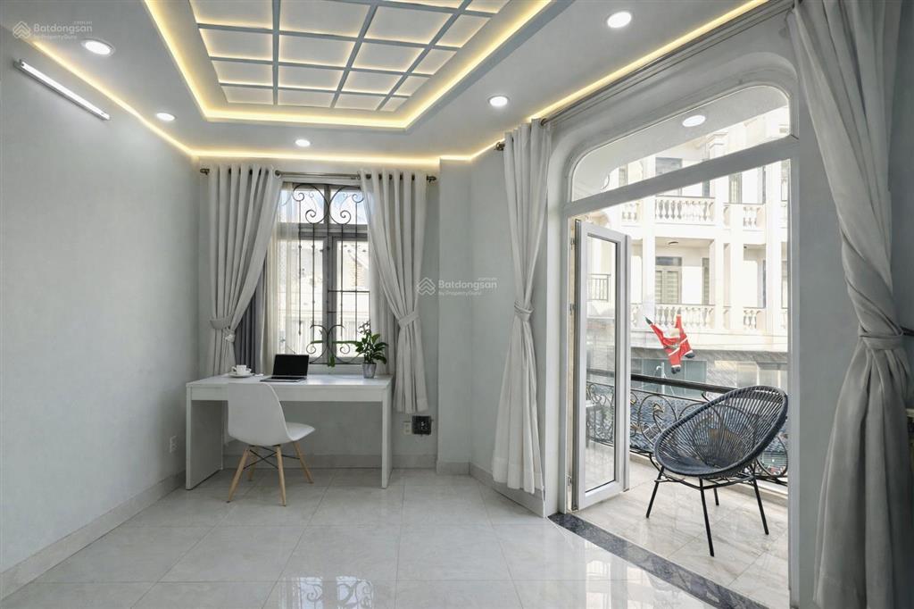 Căn hộ biệt thự 2pn mới 100% giá siêu tốt  full ban công riêng  full nội thất