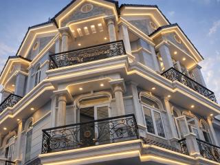 Căn hộ biệt thự 2pn mới 100% giá siêu tốt  full ban công riêng  full nội thất