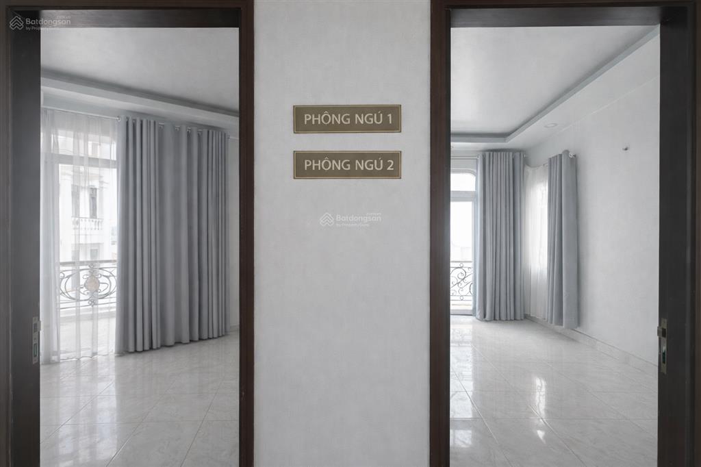 Căn hộ biệt thự 2pn mới 100% giá siêu tốt  full ban công riêng  full nội thất