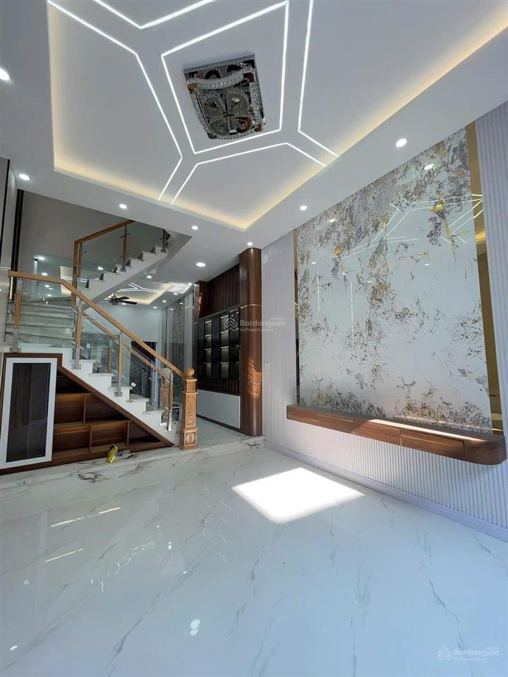 Bán nhà phố hiện đại liên khu 56, 60m², 3 lầu, giá 5,7 tỷ