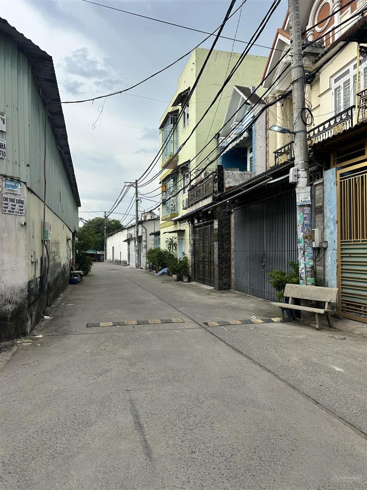Kho cho thuê 300m2, 2 sàn, liên khu 56