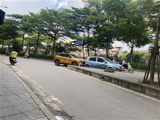 Chính chủ cần bán nhà mặt phố lạc long quân phường tây hồ hà nội một mặt phố hai mặt ngõ ô tô