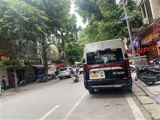 Cần bán nhà ngõ hàng buồm phường hoàn kiếm hà nội một nhà nhà phố sổ đỏ riêng biệt
