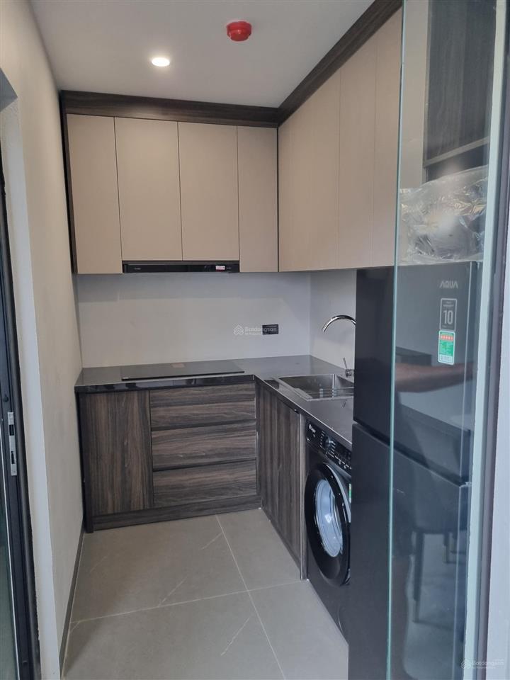 Chính chủ cho thuê chung cư mini phố hồng tiến 37m2 full đồ đẹp ngay tâm anh giá 6 triệu0916 393 ***