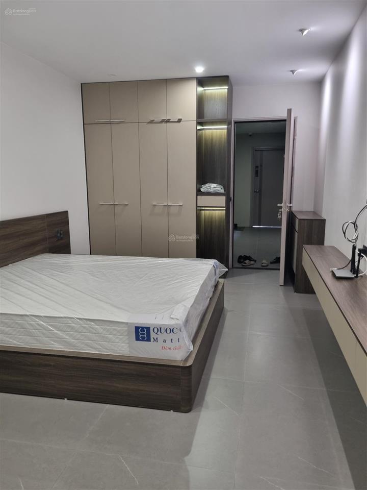 Chính chủ cho thuê chung cư mini phố hồng tiến 37m2 full đồ đẹp ngay tâm anh giá 6 triệu0916 393 ***