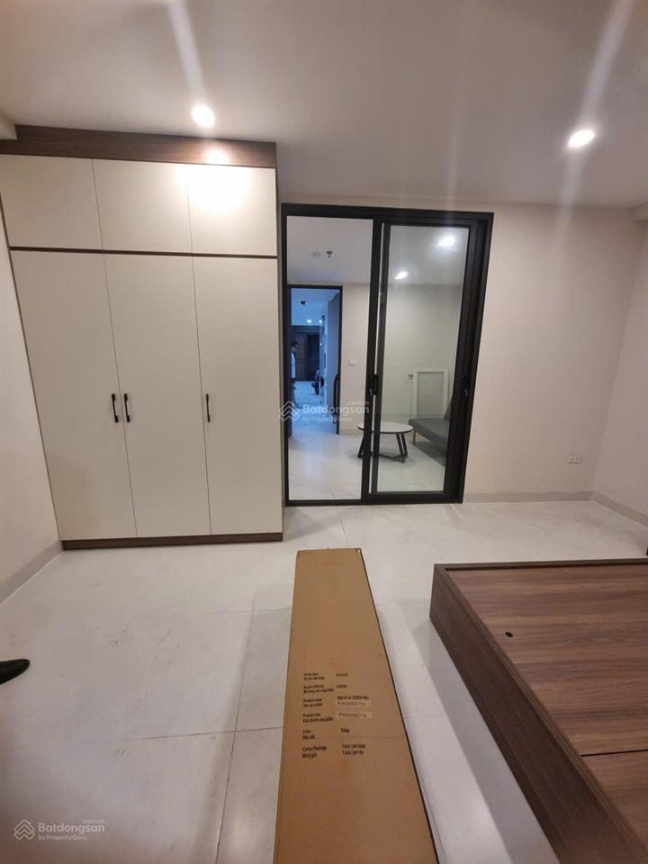 Cho thuê chung cư mini phố hồng tiến kéo dài 1 ngủ 1 khách riêng full đồ 5,5 triệu  0916 393 ***