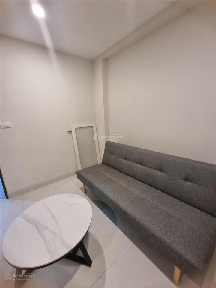 Cho thuê chung cư mini phố hồng tiến kéo dài 1 ngủ 1 khách riêng full đồ 5,5 triệu  0916 393 ***